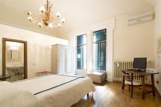 Soggiorno Rondinelli Firenze Bagian luar foto